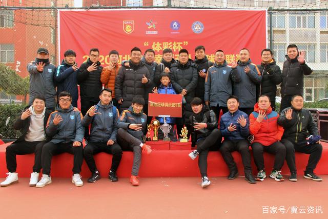 亚运乒乓球：王曼昱女单夺冠 黄友政与林诗栋男双获金